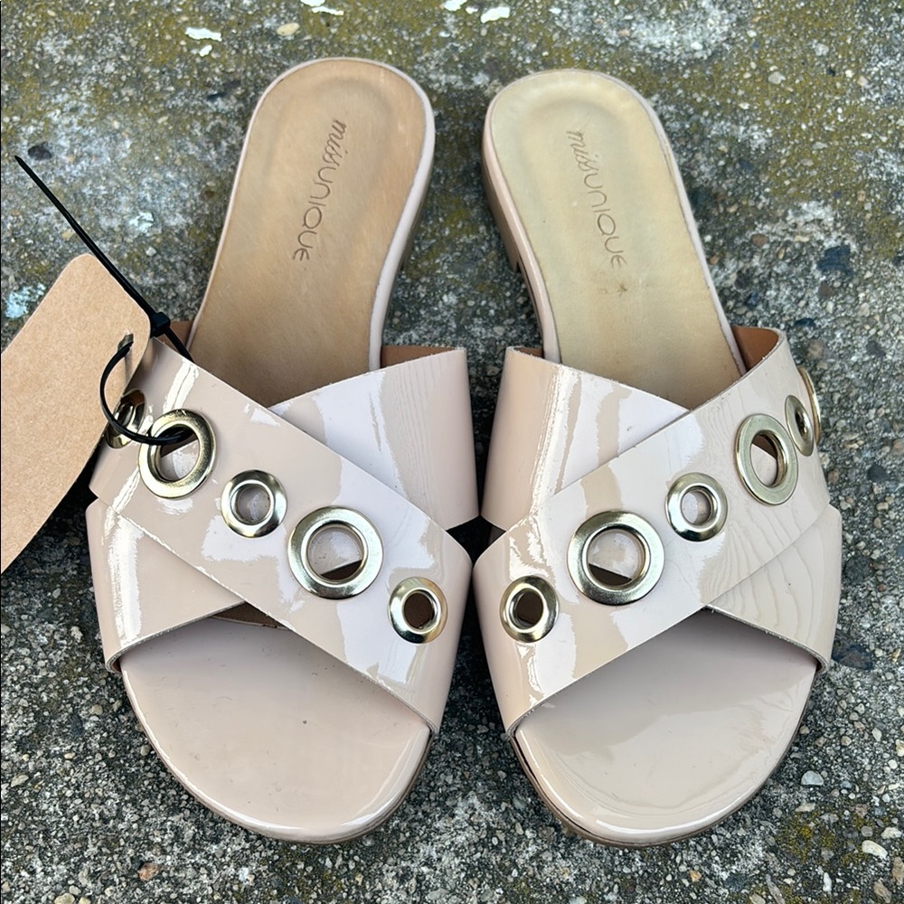 MiSS UNIQUE Beige Slide Sandals